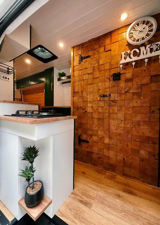 Advanture - Tbilisi Camper Van Rental 0*,  グルジア